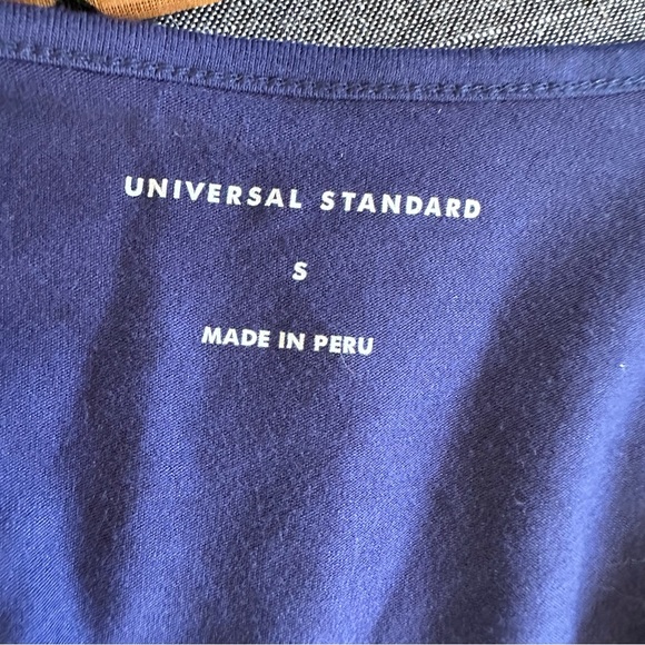 Universal Standard True Blue Navy Fine Jersey Wrap Top | Small 14-16 - Picture 13 of 16